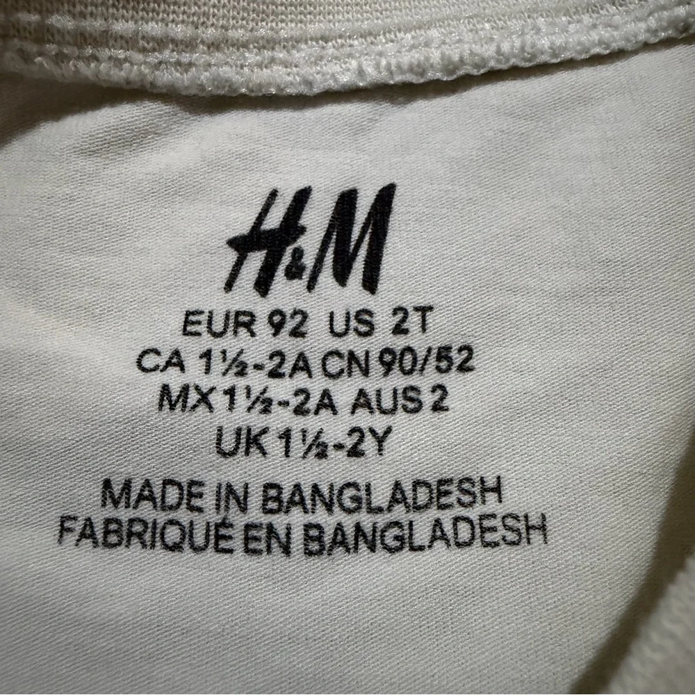 H&M young girls 2T‎ white cotton long sleeve shirt in great condition